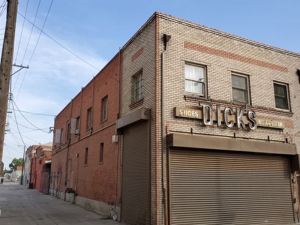 Mixed Use CRE For Sale | Retail 5 Units & Apartment 11 Units | Fresno, CA: 1518 Kern St, Fresno, CA 93706